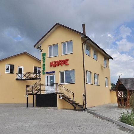 Motel Lutsʼk Extérieur photo